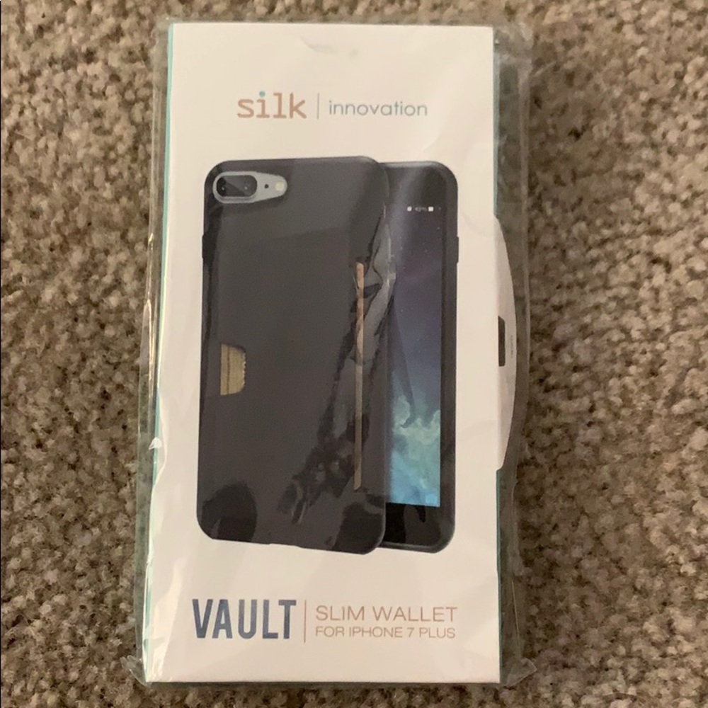 iPhone wallet case